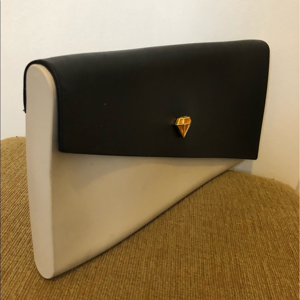 Unique Melissa Black & Taupe Clutch